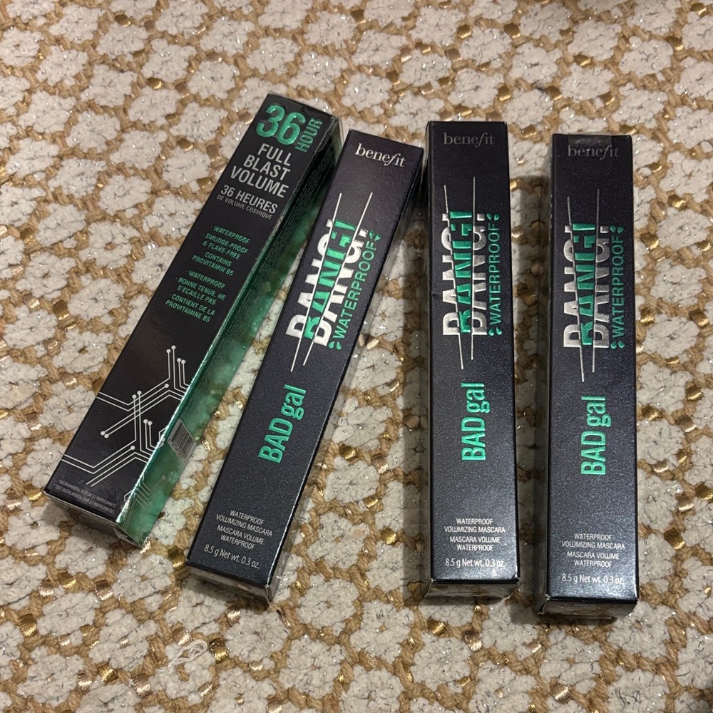 Benefit BADgal BANG! Waterproof Mascara Collection